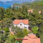 House with sea view for sale in Budva