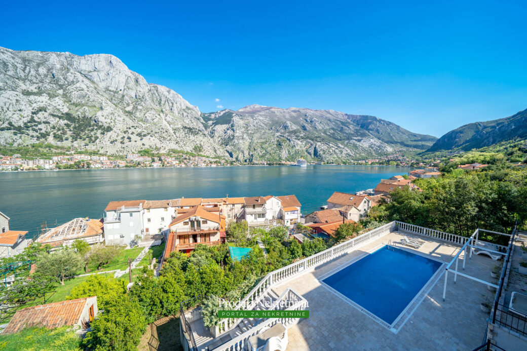 One bedroom apartment for sale in Kotor