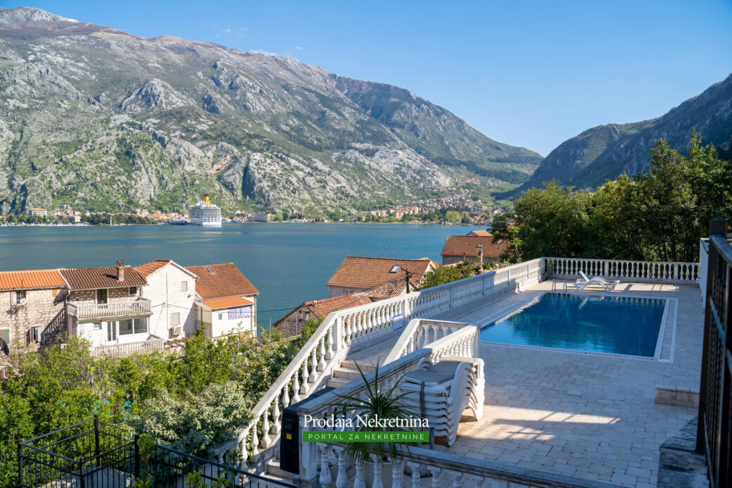 One bedroom apartment for sale in Kotor