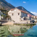 Waterfront-stone-house-for-sale-in-Kotor (13)