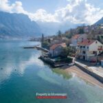 Waterfront-stone-house-for-sale-in-Kotor (18)