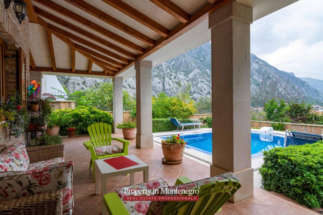 luxury-house-for-sale-in-Bay-of-Kotor (9)