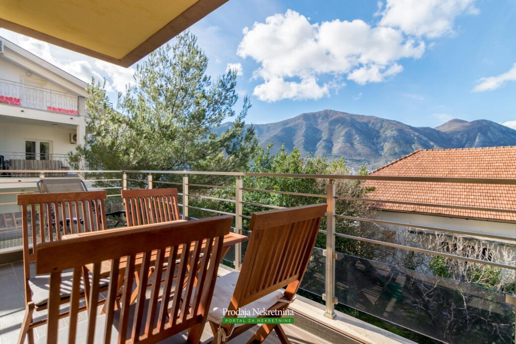 Two bedroom apartment for sale in Kotor Bay