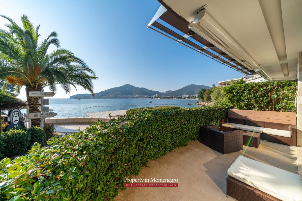 Luxury apartment for sale in Budva