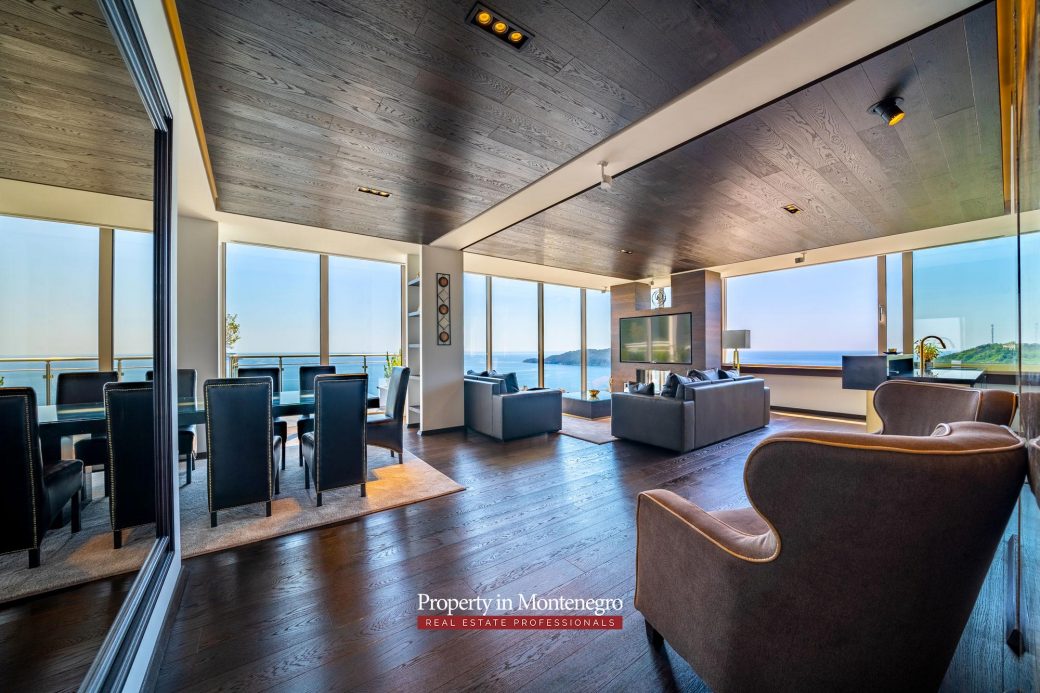 Luxury penthouse in Budva