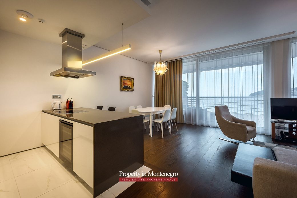 Luxury-two-bedroom-apartment-for-sale-in-Budva (19)