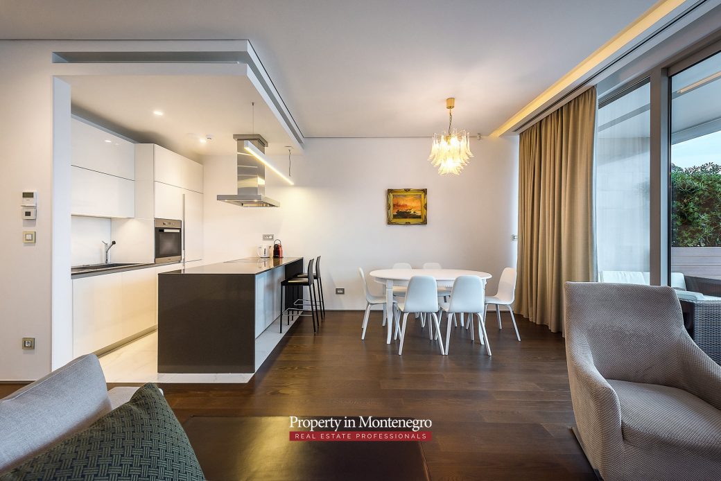 Luxury-two-bedroom-apartment-for-sale-in-Budva (20)