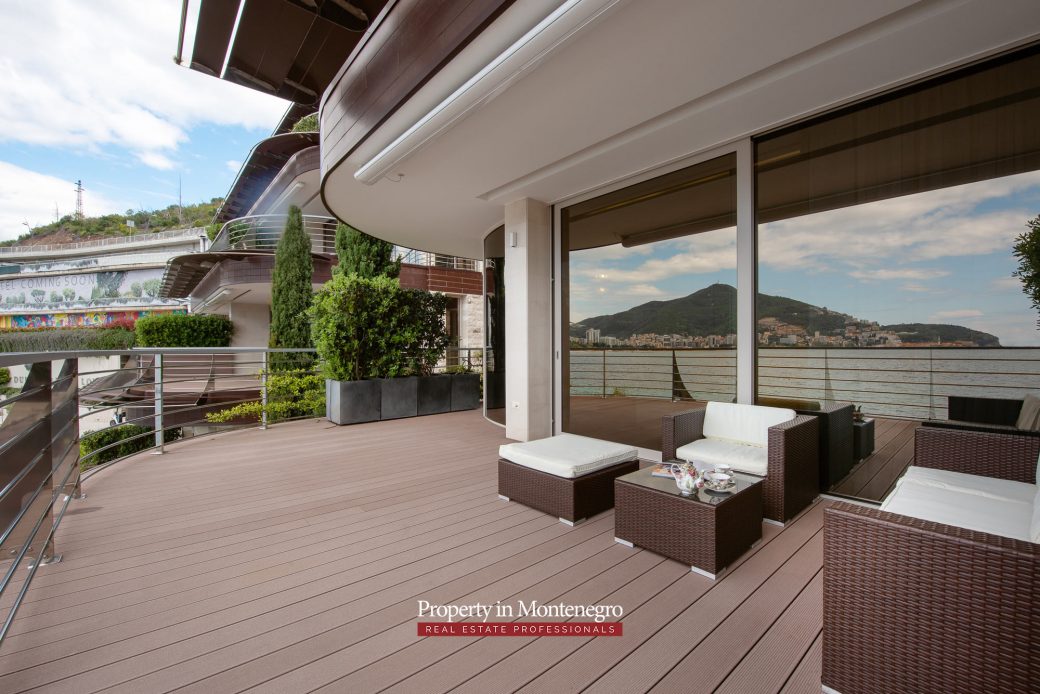 Luxury-two-bedroom-apartment-for-sale-in-Budva (21)