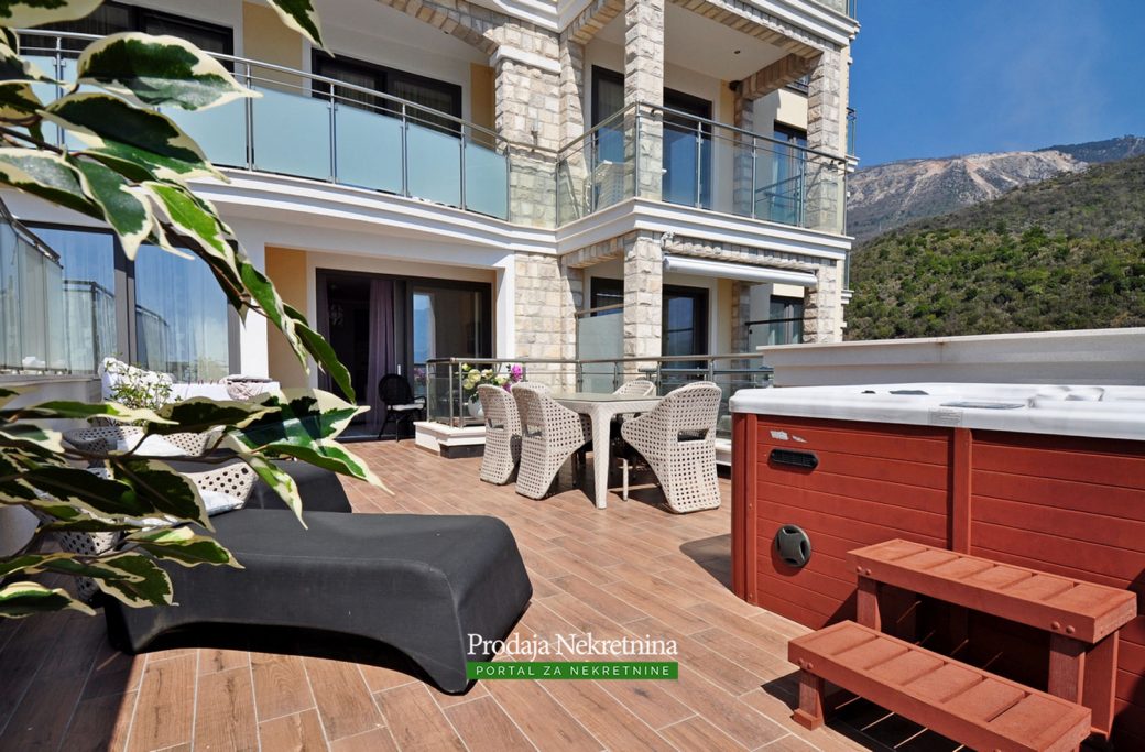 Two bedroom apartment for sale in Budva