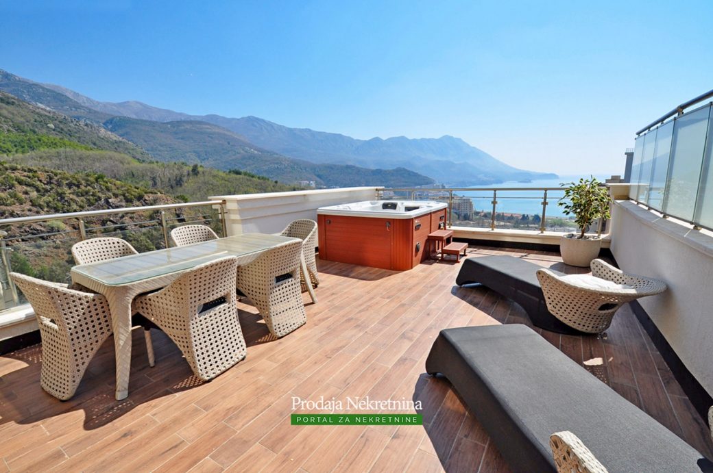 Two bedroom apartment for sale in Budva