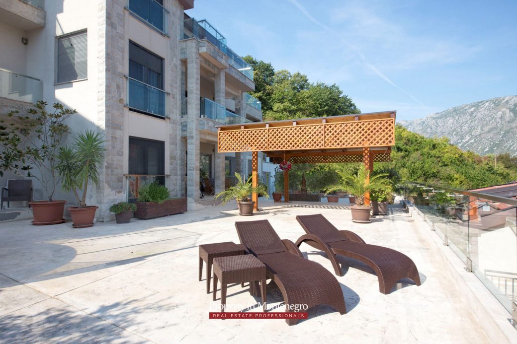 Three-bedroom-apartment-for-sale-in-Bay-of-Kotor (13)