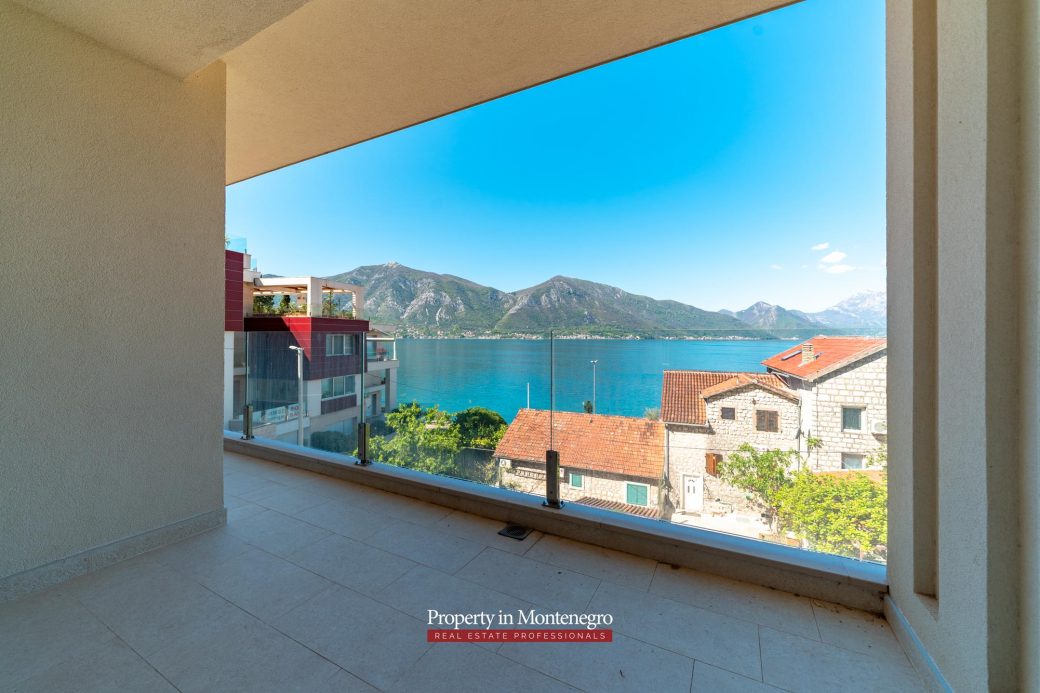 Two bedroom apartment for sale in Kotor