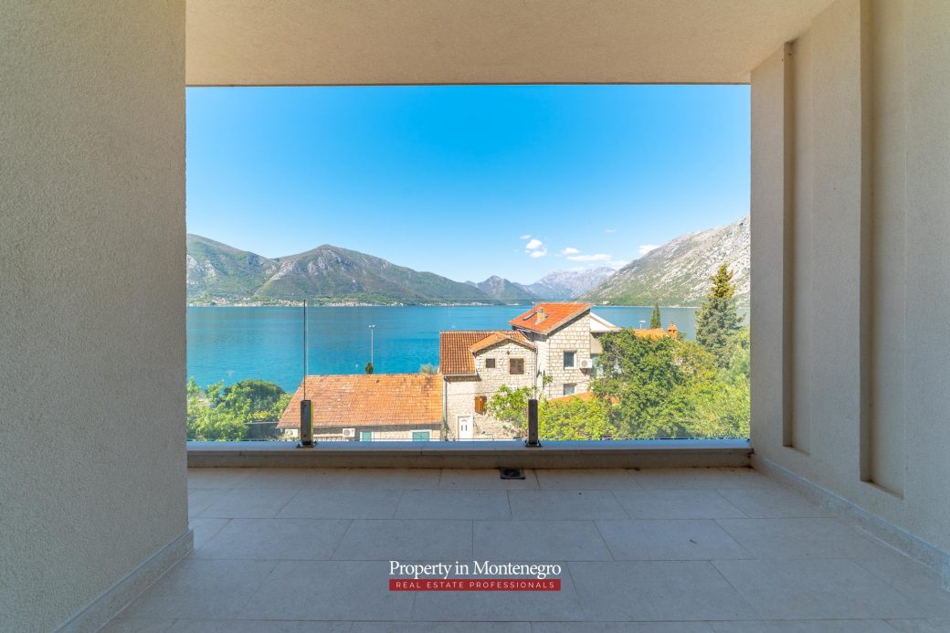 Two bedroom apartment for sale in Kotor