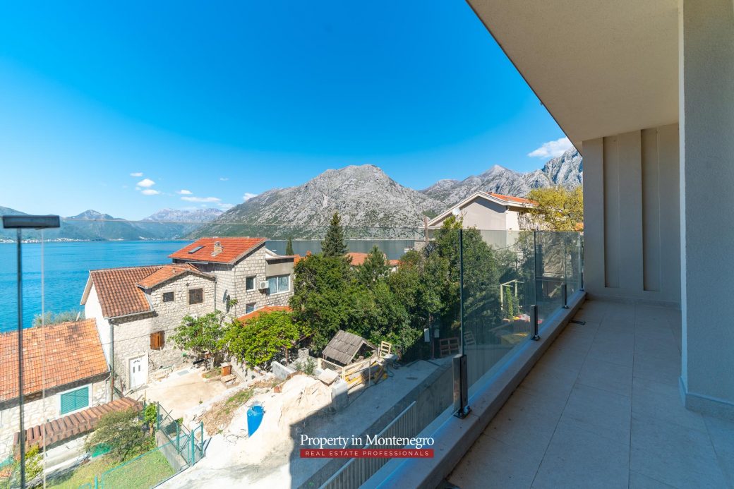 Two bedroom apartment for sale in Kotor