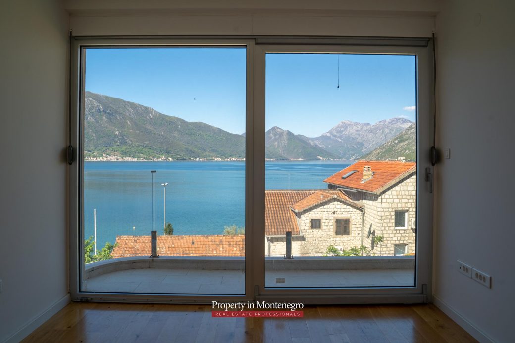 Two bedroom apartment for sale in Kotor