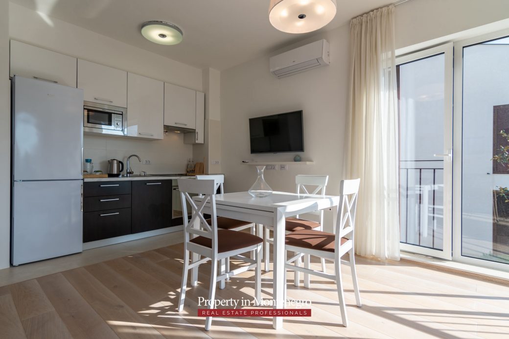 One bedroom for sale in Tivat