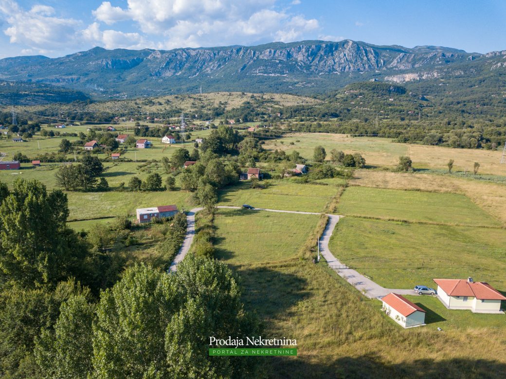 Na prodaju zemljiste u Danilovgradu