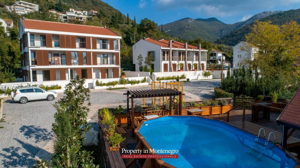 Two bedroom apartment in Tivat