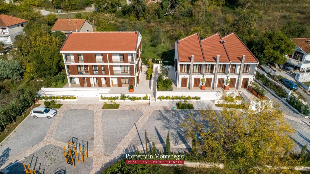 Two bedroom apartment in Tivat