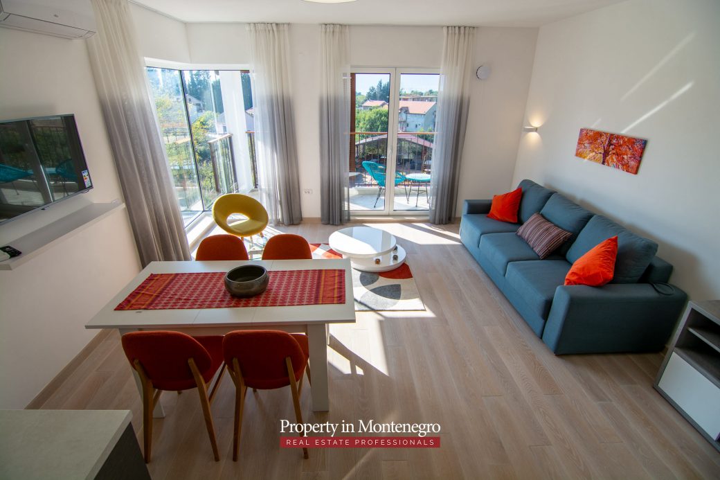 Two bedroom apartment in Tivat