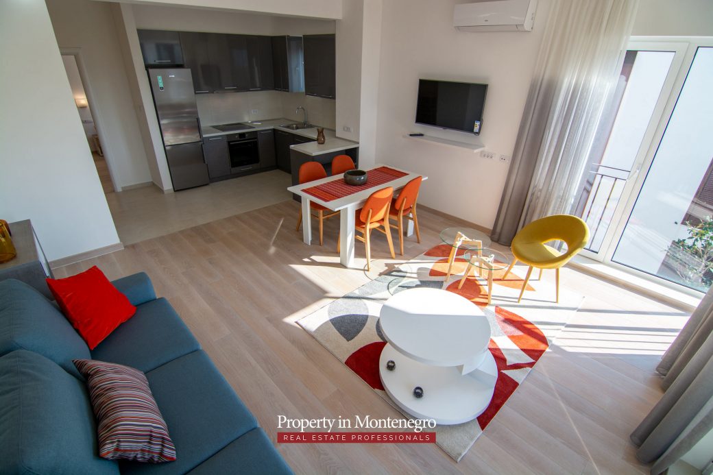 Two bedroom apartment in Tivat