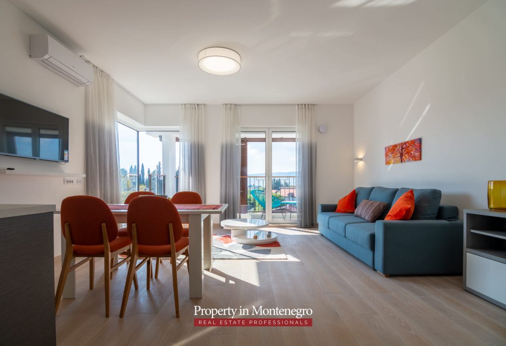 Two bedroom apartment in Tivat