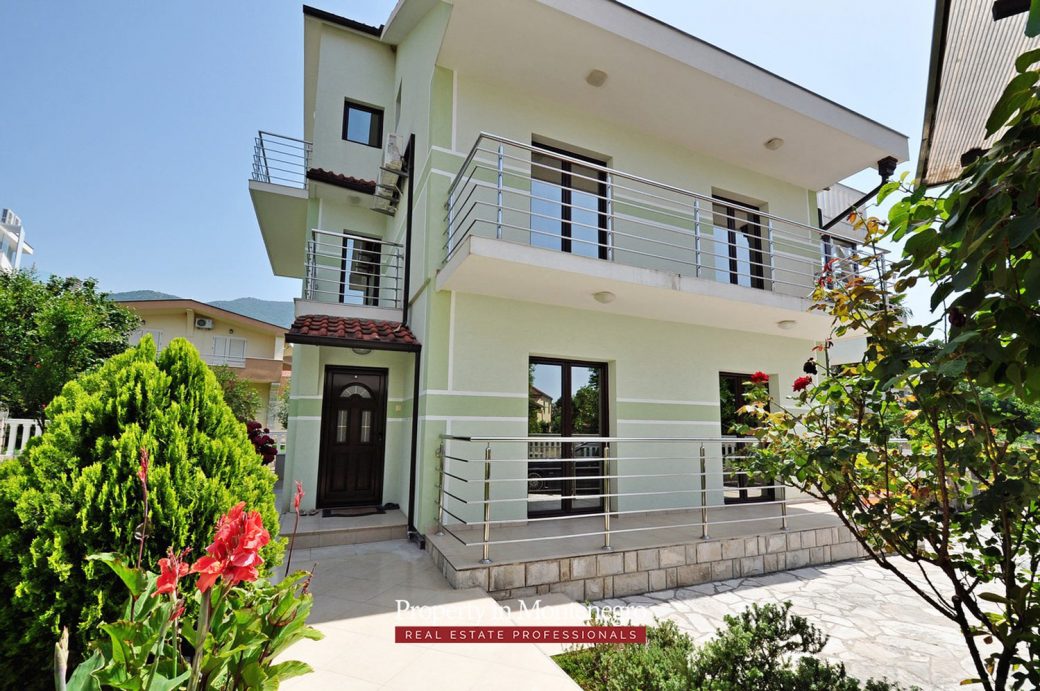 House for sale in Tivat