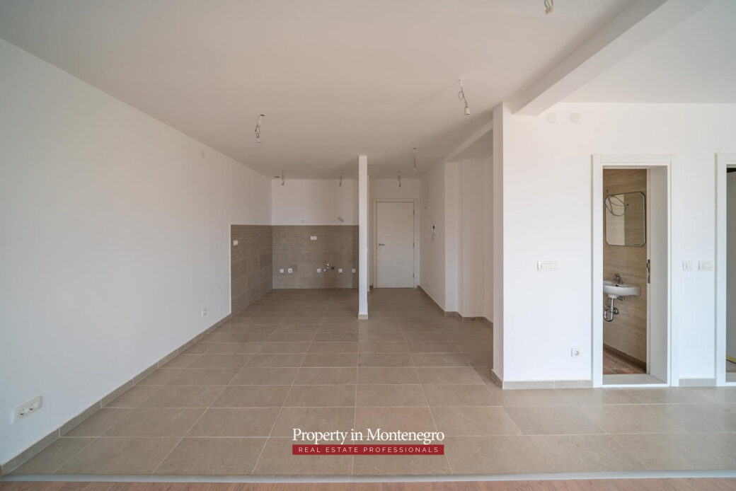 Penthouse for sale in Tivat