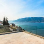 Villa next to beach in Tivat