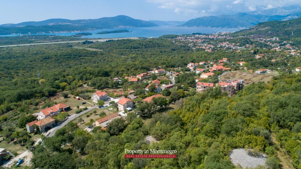 Seaview land in Tivat