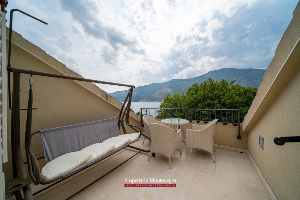 Luxury-apartment-for-sale-in-Dobrota-Kotor30