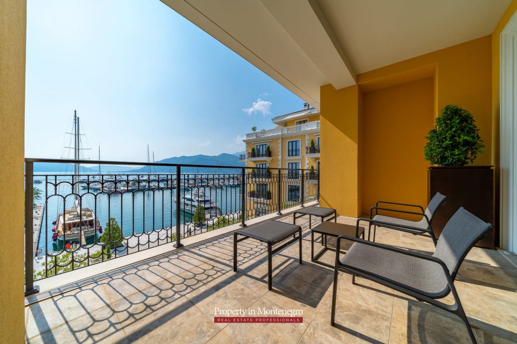 Luxury-two-bedroom-apartment-for-sale-in-Porto-Montenegro (38)