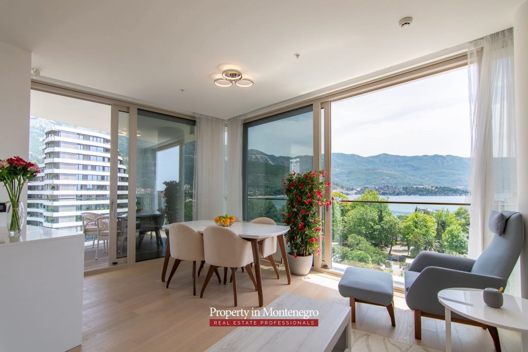 Luxury apartment in Budva