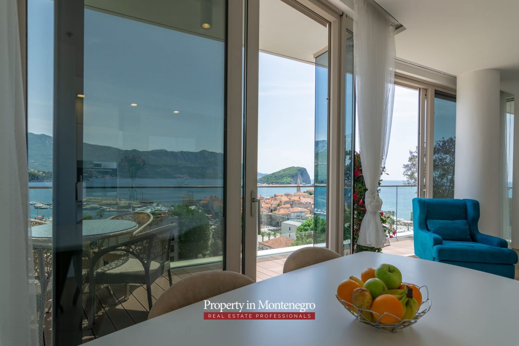 Luxury two bedroom near Old Town Budva