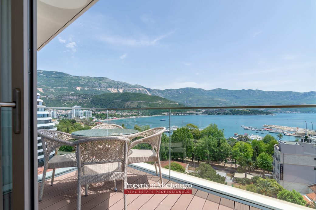 Luxury two bedroom near Old Town Budva