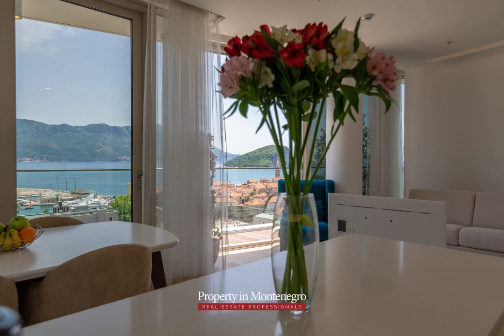 Luxury two bedroom near Old Town Budva