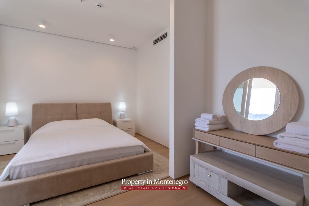 Luxury two bedroom near Old Town Budva