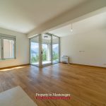 Apartment for sale in Dobrota