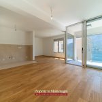 Apartment for sale in Dobrota