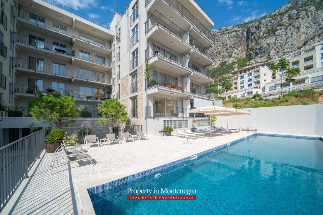 Penthouse for sale in Kotor