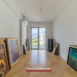 Penthouse for sale in Kotor