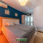 Prodaje-se-trosoban-apartman-u-Dobroti19