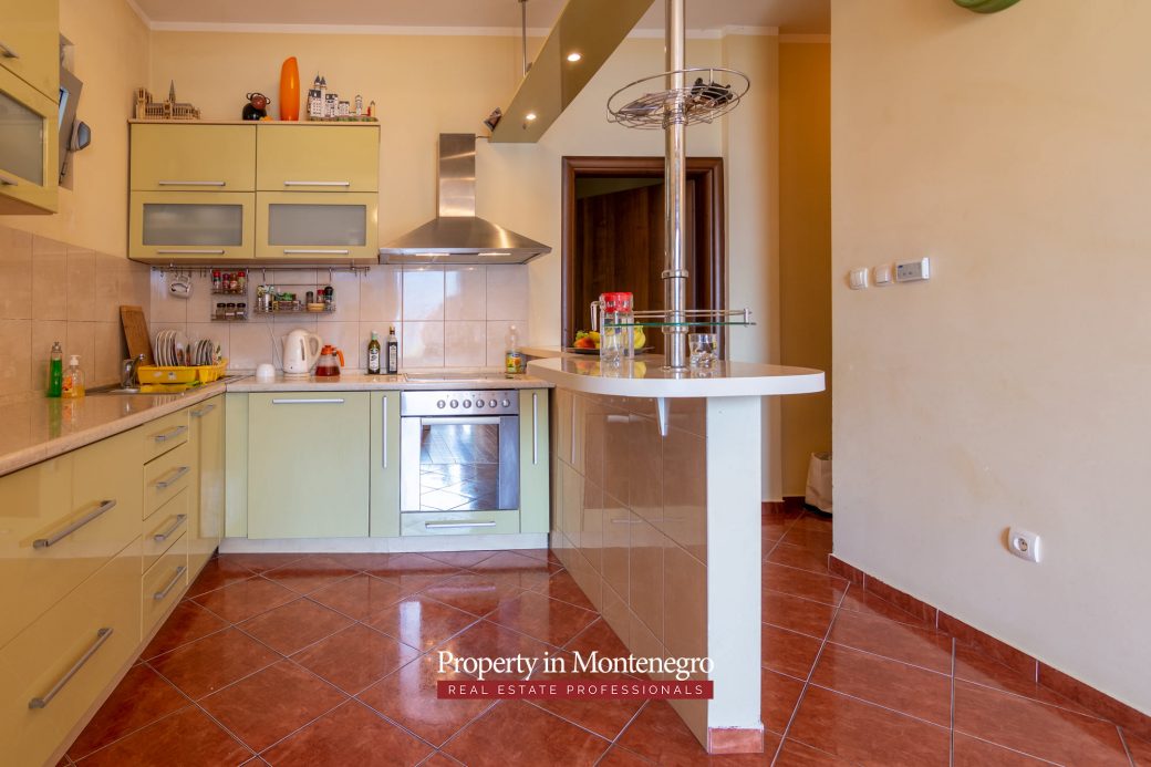 Three bedroom apartment for sale in Kotor