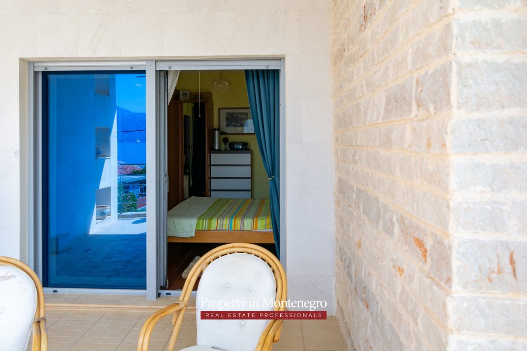 Three bedroom apartment for sale in Kotor