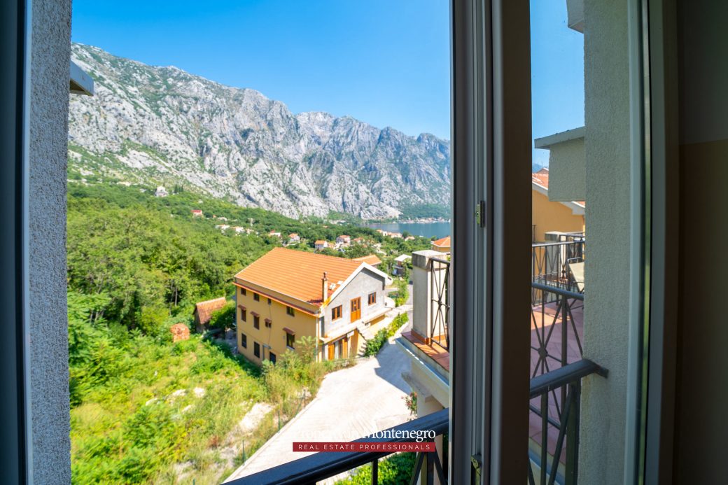 Two bedroom apartment for sale in Kotor