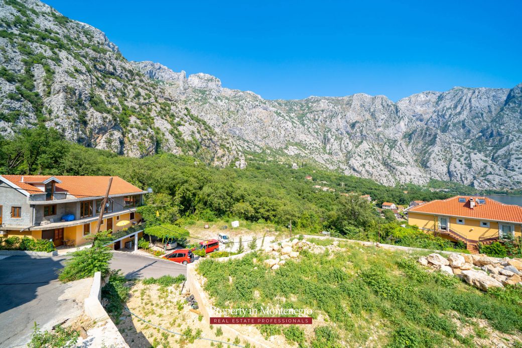 Two bedroom apartment for sale in Kotor