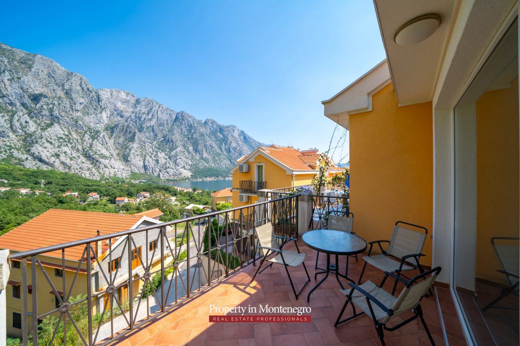 Two bedroom apartment for sale in Kotor