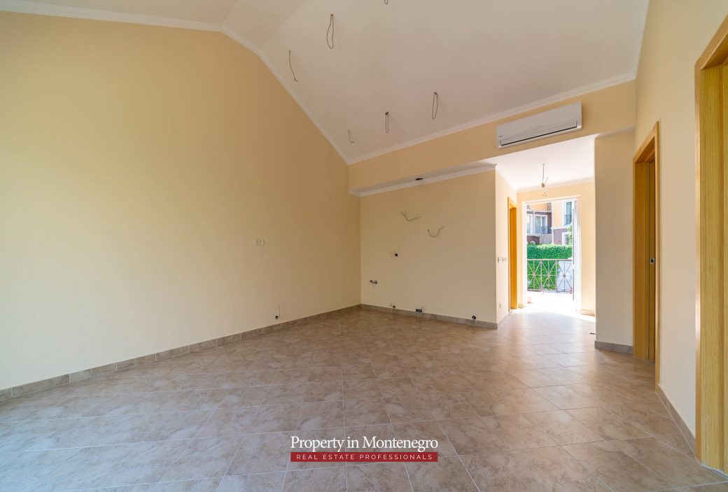 Two bedroom apartment for sale in Kotor