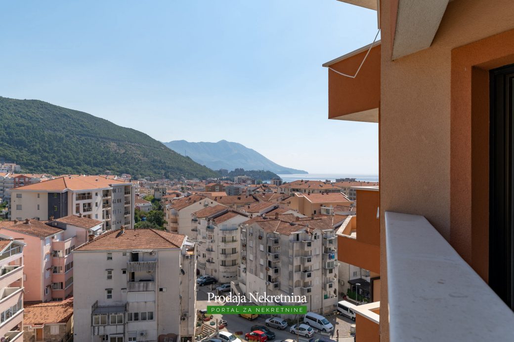 Three bedroom apartment for sale in Budva