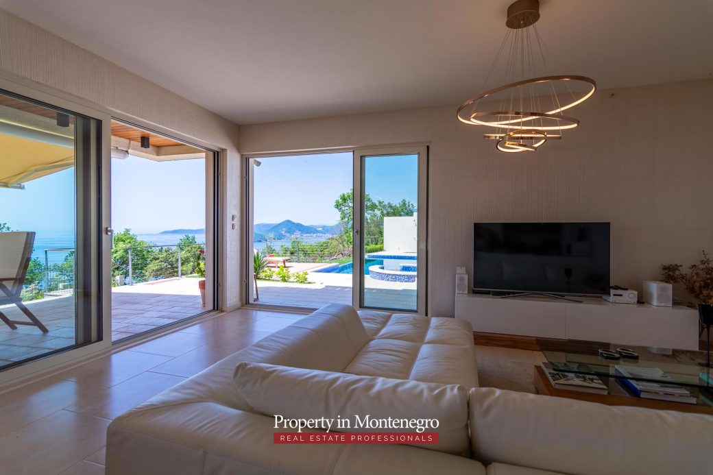 luxury-villa-for-sale-in-Budva-Montenegro (65)